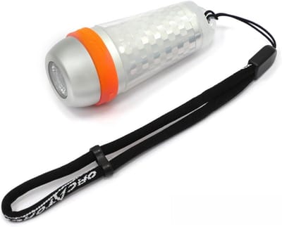 Duik Stroboscoop en Signaalverlichting met Rood, Wit, Groen en Blauw Licht - 100m Diepte