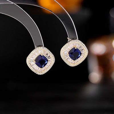 Dames Licht Luxe Design Elegante Geometrische Vierkante Zirkonia Oorbellen Modieuze En Veelzijdige Niche Design Oorbellen