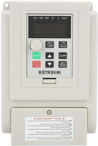 Universele Variabele Instelbare Frequentie Drive voor AC Motor 1.5kW - Snelheidsregelaar - 220VAC - Hoge Prestaties