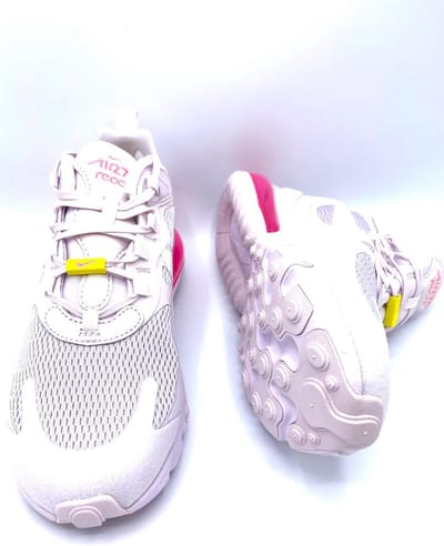 Nike Nike Air Max 270 React Maat 36.5 - Sneakers - Unisex