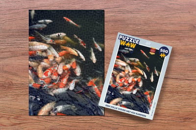 Puzzel Een volle vijver met koi karpers - Legpuzzel - Puzzel 500 stukjes