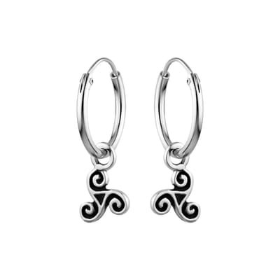 Zilveren oorringen - dames - 925 zilver - triskele hanger
