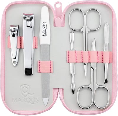 marQus Solingen 7-delige Maniküre & Pediküre Set in Luxe Echt Leren Etui - Professionele Nagelverzorging Set voor Dames & Heren - Hand- en Voetverzorging met Nagelscharen, Nagelknippers, Pincet & Saffiervijl - Made in Germany - Compact Reis-etui