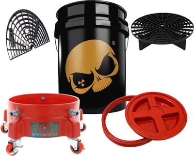 Grit Guard Emmer set bestaande uit; Wasemmer Nuke Guys, Grit Guard Grit, Grit Guard Washboard, Grit Guard Trolly, Gamma Seal Deksel