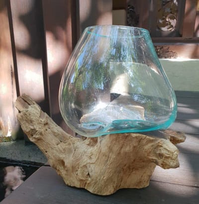 Gesmolten glas op hout - grote kom