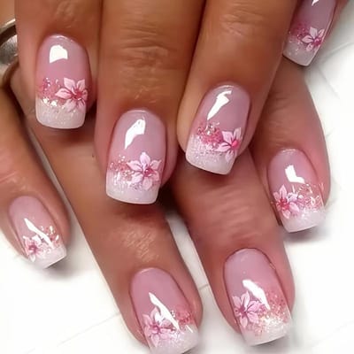 Upgrade Je Look met 24 Stuks Korte Europese Vierkante Roze Bloemen Gradiënt Design Nagels met Jelly Lijm 1 Nagelknipper 1 brown