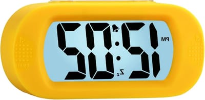 Digitale Reiswekker met Slaapfunctie en Nachtlampje, Eenvoudig in te Stellen, Geschikt voor Kinderen, Batterij Aangedreven, Gele Kleur