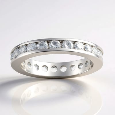 Cavill - Zilveren ring met 23 Nigeriaanse witte topaas stenen - 925 Sterling zilver gerhodineerd - 1,748 ct - elegante channelzetting damesring