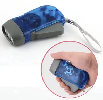 CHPN - Knijpkat - Hand Zaklamp - Dynamo - Blauw - 13 Lumen - Dynamo Zaklamp - LED Zaklamp - LED - Zaklamp zonder batterijen