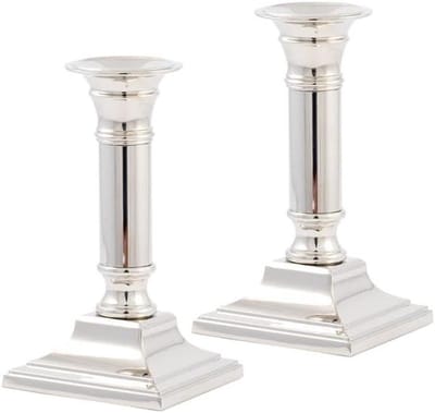 Kaarshouders Set - Decoratieve Houders - Sfeervol Huis - Met Vierkante Basis - 15 cm Hoog - Zilverkleurig