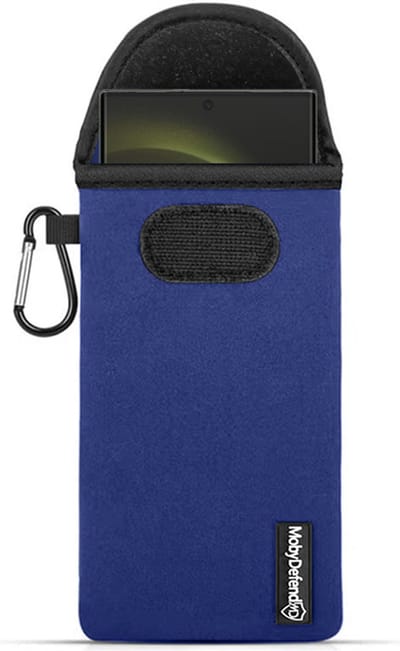 MobyDefend Hoesje - Geschikt voor Samsung Galaxy S23 Ultra - Neopreen Pouch Met Karabijnhaak - Insteek - Riemlus - Blauw