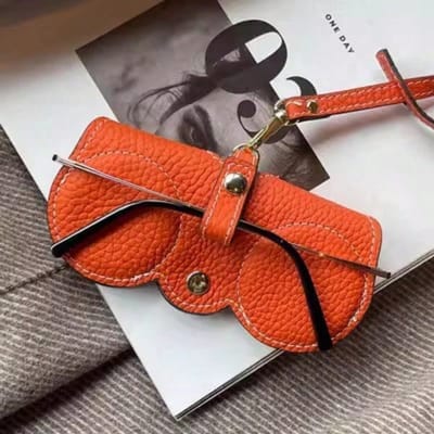 Zonnebril etui, draagbare brillenkoker, zonnebril beschermhoes, dames bril clip, mode bril tas. Orange veelkleurig