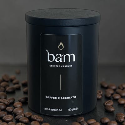 BAM Coffee Macchiato Geurkaars – Black Collection Medium – 2 Katoenen Wieken – 60 Branduren – 190 g – Zonnebloemwas – Vegan - koffie