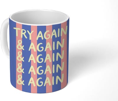 Mok - Koffiemok - Try again - Strepen - Roze - Verticaal - Blauw - Mokken - 350 ML - Beker - Koffiemokken - Theemok - Mok met Tekst