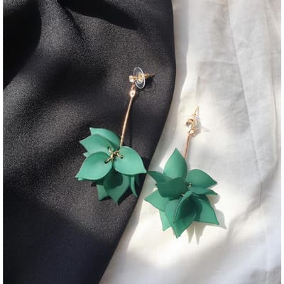 Boucles d'oreilles pendantes pour femmes Tendance Rose Blanc Acrylique Feuille Fleur Boucles d'oreilles pendantes Mariage Fête Filles Demoiselle d'honneur Bijoux gray