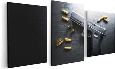 Artaza Canvas Schilderij Drieluik Pistool met Kogels op Tafel  - 120x60 - Foto Op Canvas - Canvas Print