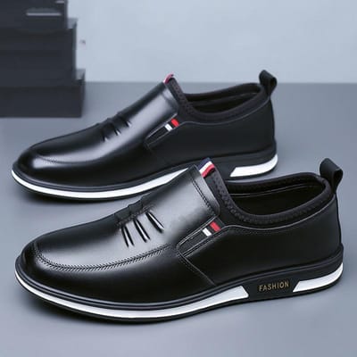 Nieuwe heren zakelijke leren schoenen Koreaanse mode Britse stijl casual schoenen cover voeten witte schoenen 39