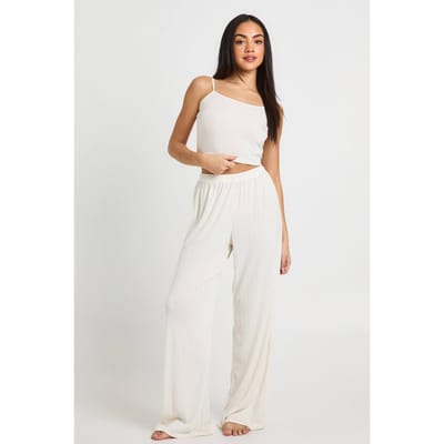 boohoo Dames Pointelle Hemdje En Wijde Pyjama Broek Set | Beige | Maat: 8