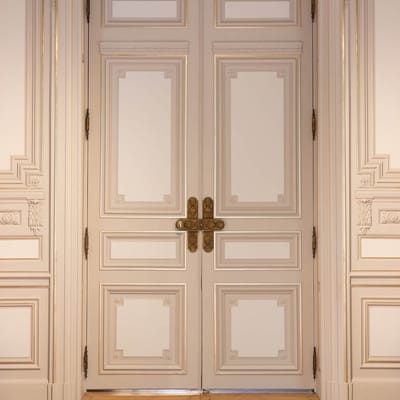Fotobehang Profhome 786631-GU vliesbehang hardvinyl warmdruk in reliëf gestructureerd 3D mat beige crèmewit bruin 2,12 m x 2,8 m