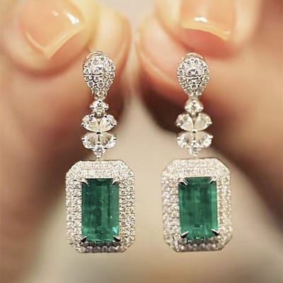 Boucles d'oreilles pendantes Huitan en zircon cubique vert pour femme, bijoux esthétiques pour mariage, fiançailles, fête, tendance brown