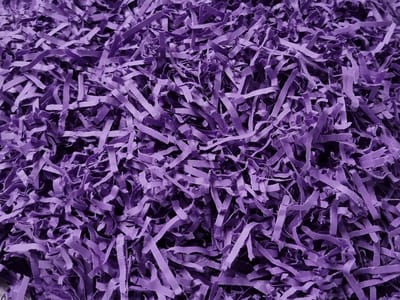 Papiersnippers | kleur Violet - No. 1786C | Gekleurd vulmateriaal voor o.a. cadeauverpakkingen, cadeaumanden en brievenbusdoosjes | 1200 gram | decoratief opvulmateriaal
