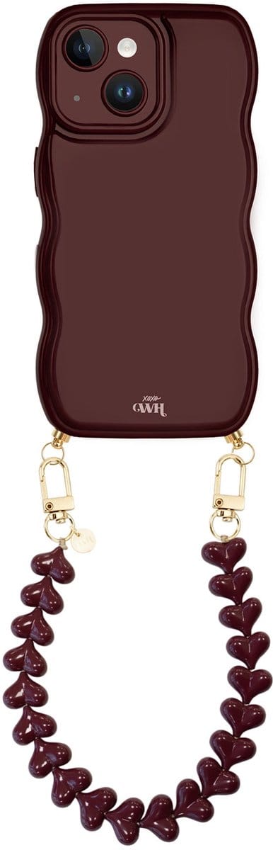 xoxo Wildhearts Glossy Wavy Cord Case Burgundy - Funky Hearts (Burgundy) - geschikt voor iPhone 15 Plus - hoesje met koord - telefoonkoord met hartjes - golvend hoesje - silicone case - schokbestendig - bordeaux rood