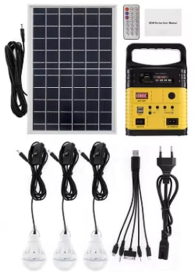 Stroomgenerator met zonnepaneel en verlichtingset