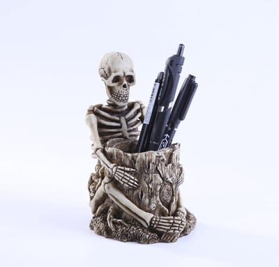 Jack pen holder