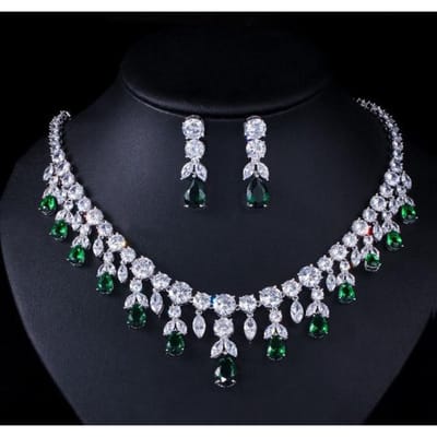 Luxe 925 sterling zilveren saffier smaragd topaas edelsteen geboortesteen ketting / oorbellen bruidssieradensets 45 cm groen