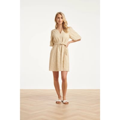 Smashed Lemon Beige jurk met broderie borduur |