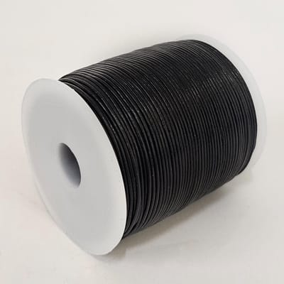 Leren Koord Rond, 50 m x 1.5 mm - Rond Lederen Koord, Voor Halskettingen, Armbanden, Sieraden, Knutselkralen en Veters (Zwart)