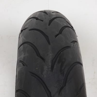 Pneu 120-70-17 Continental pour Moto Yamaha 900 MT-09 Neuf