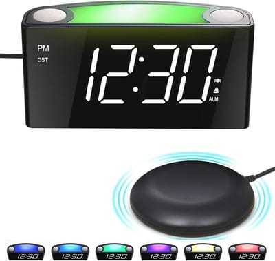 Digitale Wekker met Bedshaker en Nachtlicht - 7" LED scherm met USB Opladen