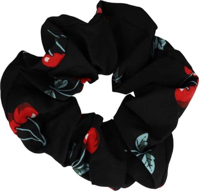 Haarsoires Haarelastiek Scrunchie – Kersenprint – Gladde Stof – Rood Zwart - Haarkrinkel - Haar Elastiek met Stof - Zacht & Haarvriendelijk