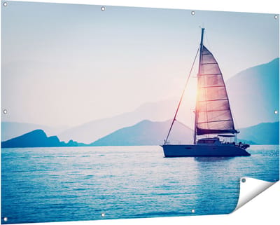 Gards Tuinposter Zeilboot bij Zonsondergang - 150x100 cm - Tuindoek - Tuindecoratie - Wanddecoratie buiten - Tuinschilderij