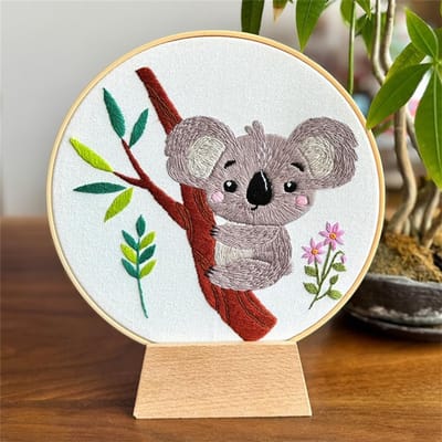 Koala Dieren Borduurset met Bloemen, Startset voor Handborduren, Inclusief Borduurhoepel en Instructies voor Beginners en Volwassenen