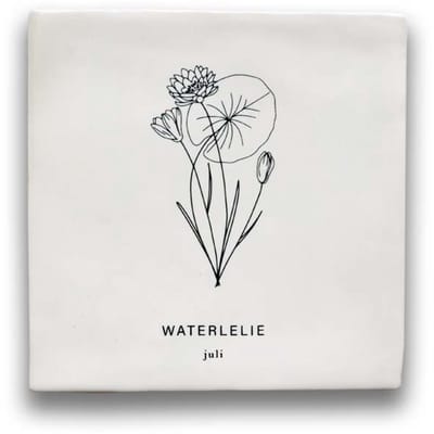 Maan Amsterdam - Tegeltje geboortebloem - Juli - Waterlelie - Kraamcadeau - Geboortebloem cadeau - Wanddecoratie