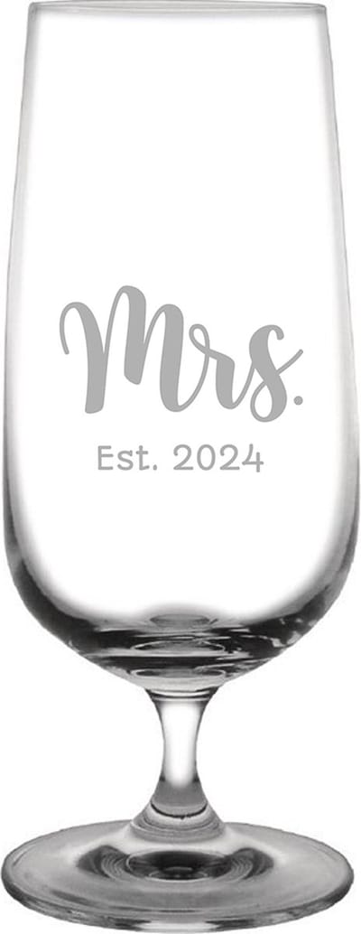 Gegraveerde Bierglas op voet 41cl Mrs. Est. 2024