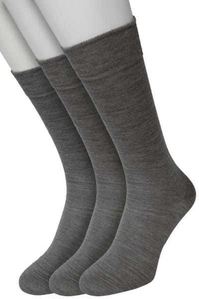 Bonnie Doon Basic Sokken Heren Grijs maat 47/52 - 3 paar - Basis Katoenen Sok - Gladde Naden - Brede Boord - Uitstekend Draagcomfort - Perfecte Pasvorm - 3-pack - Multipack - Effen - Gemeleerd - Medium Grey Heather - OL6324013.112