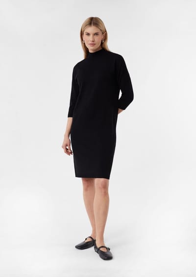 Korte ribgebreide viscose jurk met hoge kraag 3/4 mouw dames COMMA