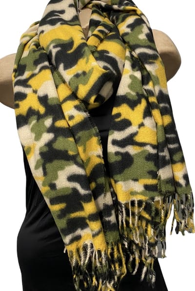 Sjaal herfst/winter met legerprint geel/groen