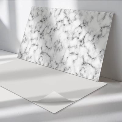 Wallfluent Vinyl Tegels - Marmerpatroon met Aderen Vinyl Wandtegels - 40 cm x 20 cm - Zwart PVC Tegels - 10 stuks - Rechthoek PVC Tegels - Texturen Plaktegels - Wand PVC Tegels - Plaktegels Keuken en Badkamer
