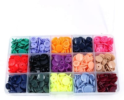 150 Stuks T5 Plastic Drukknoopjes en Tangen Set voor Kleding, DIY Projecten en Creatieve Handwerken (15 Kleuren)