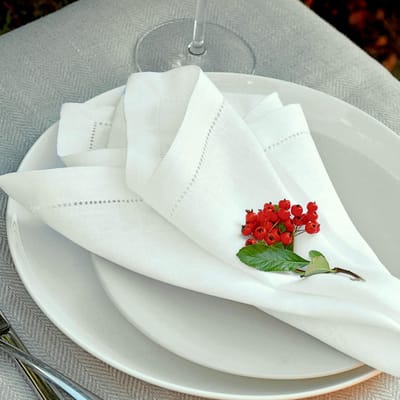 Famanu – Luxe tafelkleed Florence van 100% linnen, wit, 43 x 43 cm, perfect voor speciale gelegenheden