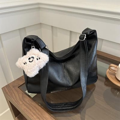Modieuze Dames Lente Nieuwe Retro One-shoulder Crossbody Tas Grote Capaciteit Textuur Dames Eenvoudige Casual Dumpling Tas without pendant black