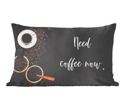 Sierkussens - Kussentjes Woonkamer - 50x30 cm - Quotes - Koffie - Spreuken - Need coffee now.
