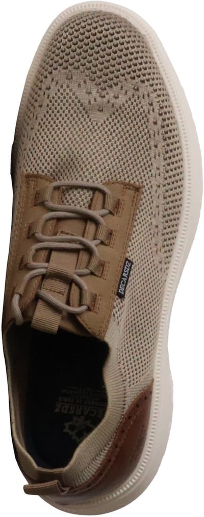 Sneakers met veters