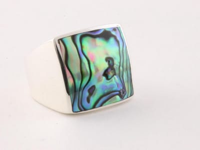 Zilveren zegelring met abalone schelp - maat 20
