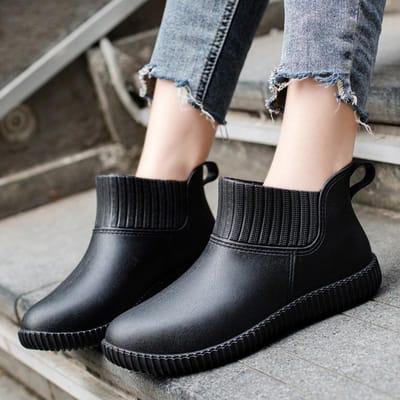 Japanse Regenlaarzen Dames Zomer Laag Uitgesneden Waterdichte schoen Geïntegreerde Vorming Antislip Werk Rubber Schoenen Mode Dames Regenlaarzen 39
