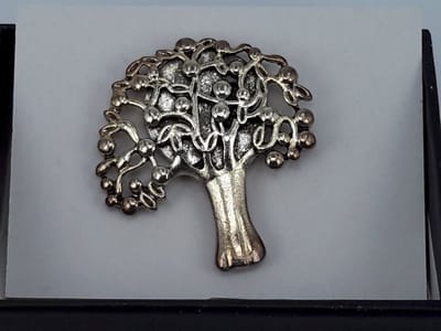 Magneet Broche - Levensboom  - sluiten voor - omslagdoek - sjaal - vest - zonder gaatjes te veroorzaken.